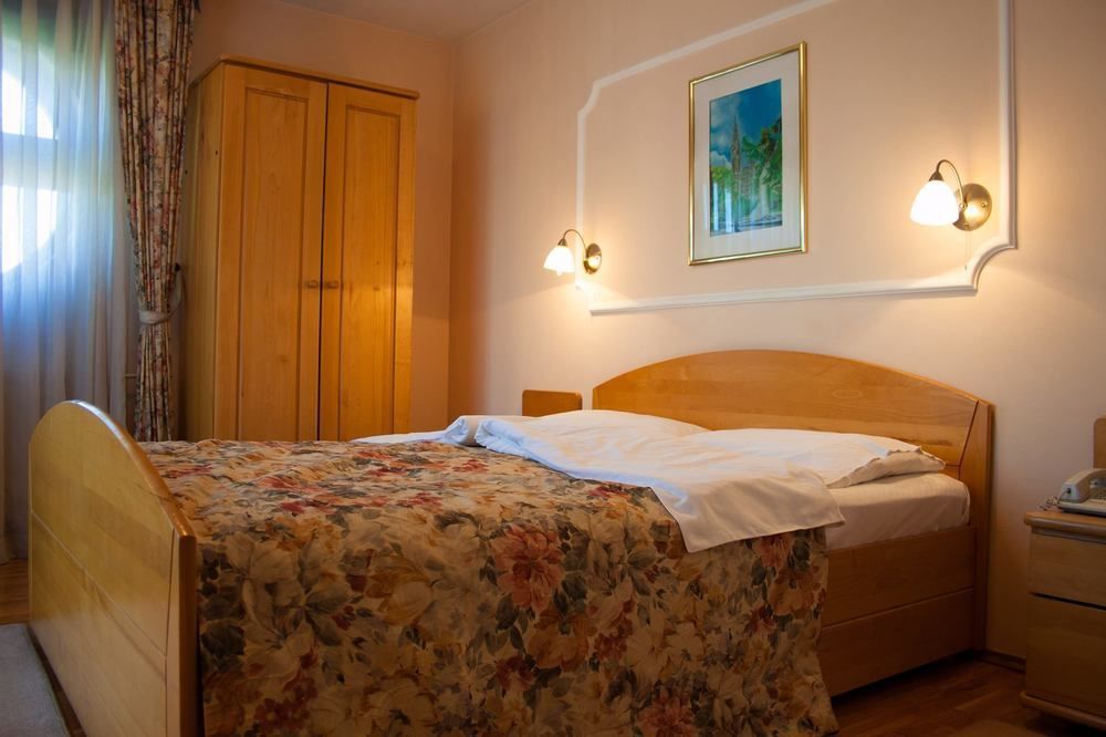Hotel Vienna Ζάγκρεμπ Εξωτερικό φωτογραφία