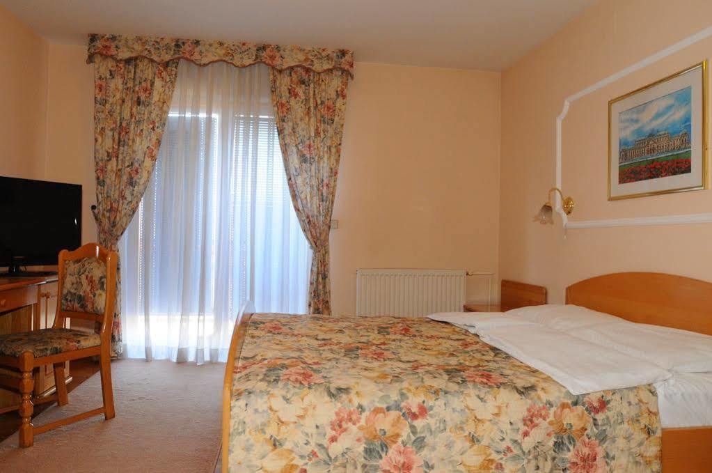 Hotel Vienna Ζάγκρεμπ Εξωτερικό φωτογραφία
